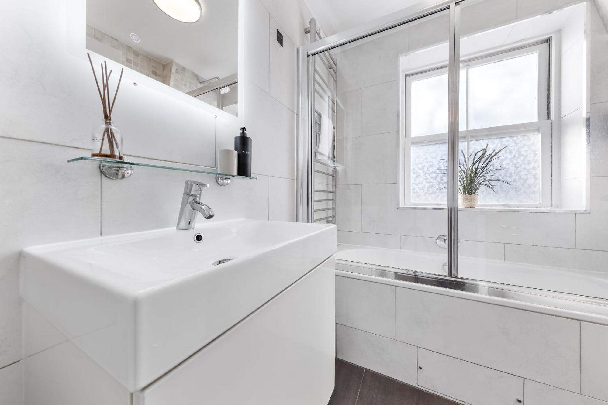 Charming Apartment By Hyde Park 伦敦 外观 照片